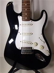 FENDER STRATOCASTER - CHINA